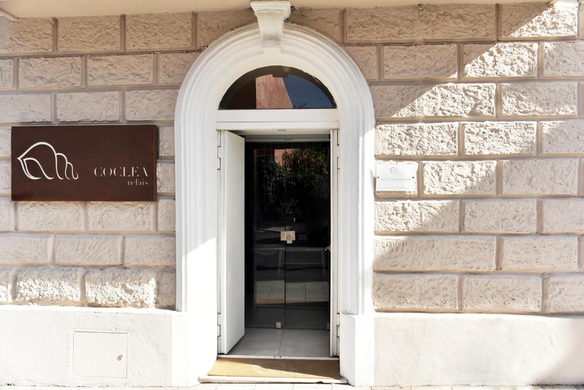 Coclea Relais Hotel San Teodoro  Exterior photo